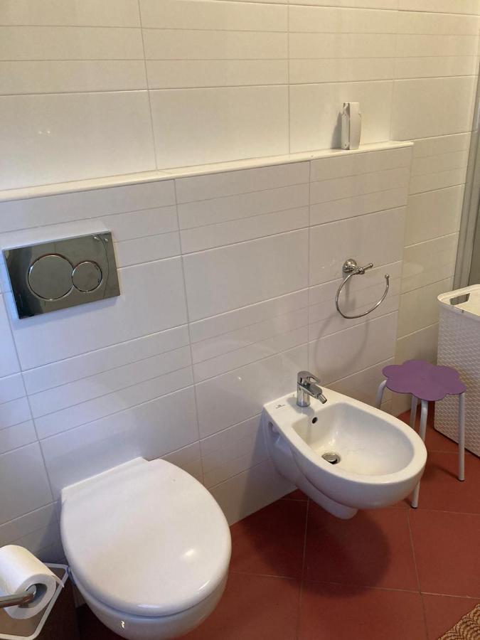 Casa Vacanza A Limbiate Bagian luar foto